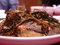 葱烤鸦片鱼头-老吉士酒家(天平路店)