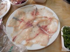 斑鱼片，薄到可以看报纸-丽江龙继斑鱼庄(东兴路店)