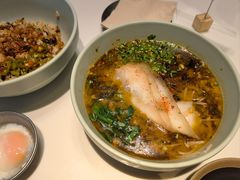 小锅米线-胡麻(静安嘉里店)