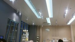 -丽婴房(七莘路店)