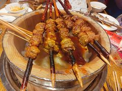 红柳大串羊肉-聚串门儿·东北烧烤(信义坊店)