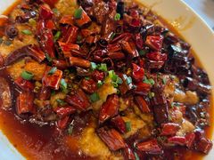 -鑫巴蜀小镇 · 水煮鱼专研店(玉桥店)