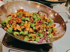 -辛香味烧鱼馆·非遗技艺·排骨红烧肉(光谷医药园店)