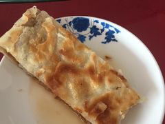 -溢心园香河肉饼总店