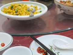 -湖南人家湘菜馆(镇江路店)