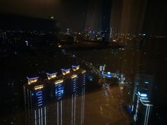 -上海龙之梦万丽酒店