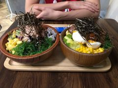 金枪鱼捞波奇饭-Poke lemon海鲜波奇饭·柠檬茶(金碧开放小区店)