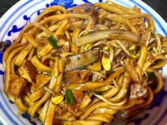 -珠宝街老左杂酱面馆