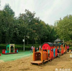 -酷酷兔少儿拓展天地