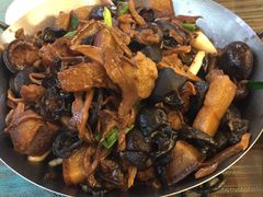 -自游人·美食一楼·地道徽菜(三十年名店)