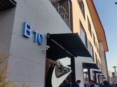 -NIKE上海青浦优选体验店