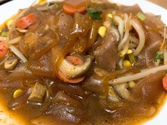 三鲜炒酿皮-何记酿皮店(西流湾店)