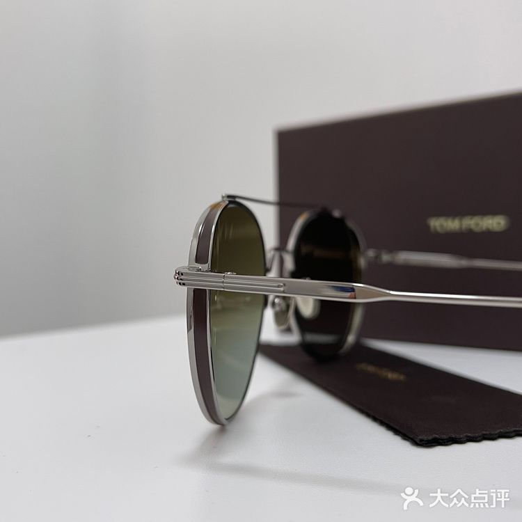 TF汤姆福特TOMFORD太阳镜竟然这么赞🌈🌈🌈