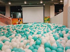-布鲁豪斯亲子欢乐家庭餐厅