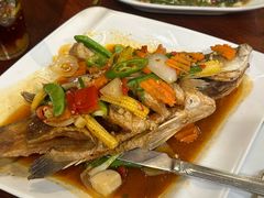 -Dang restaurant (patong phuket)