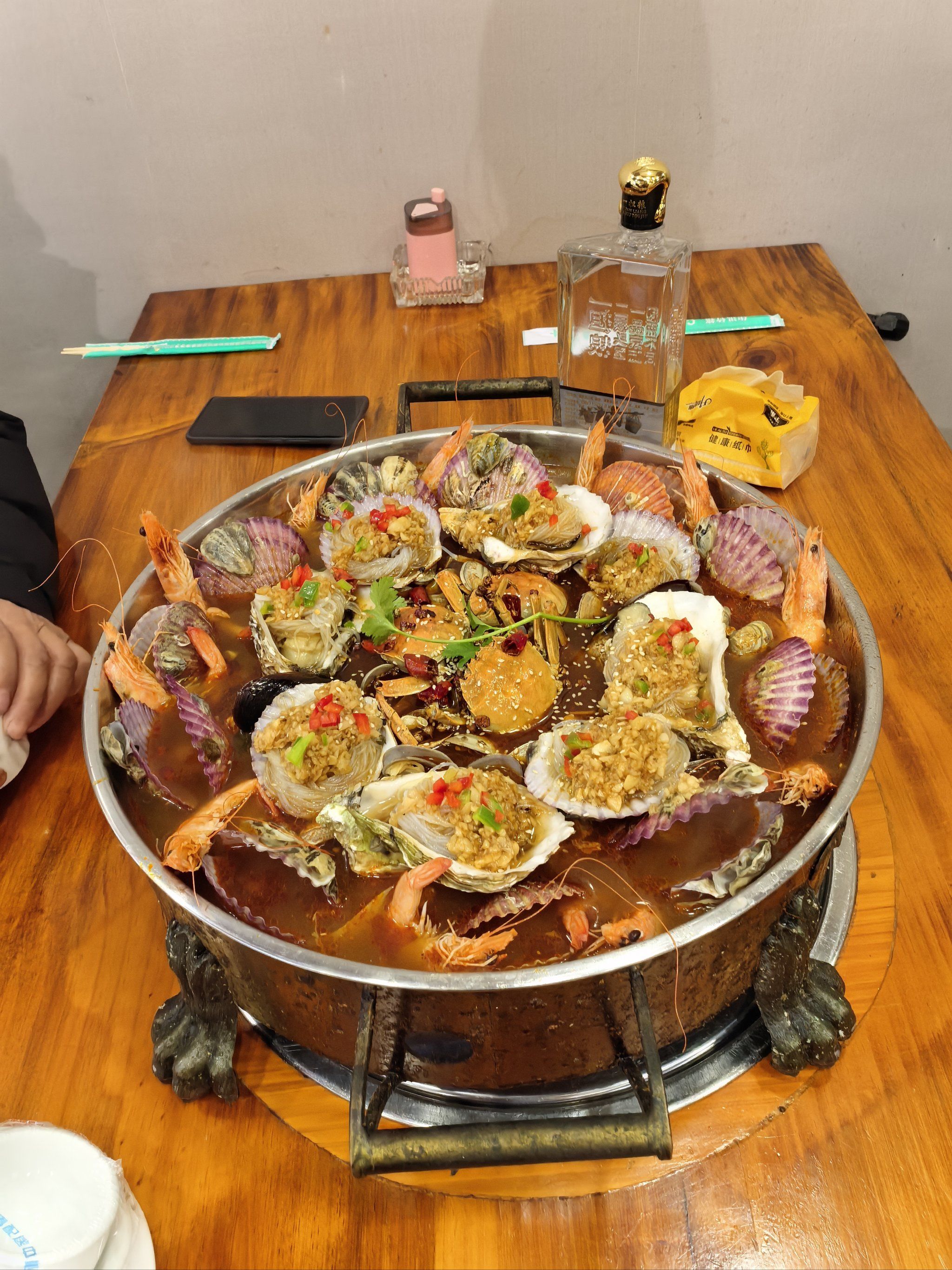 情人节专属快乐麻辣鲜香的海鲜大咖,位置沧