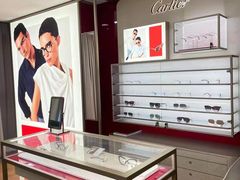 -茂昌眼镜验配中心