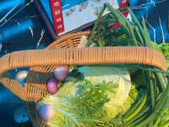 -路边边.炒菜烧烤.音乐餐厅(良乡长虹店)