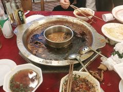 -山城年华老火锅(玉林店)