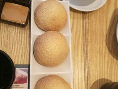 酥皮焗叉燒包-添好运点心专门店(百老汇店)