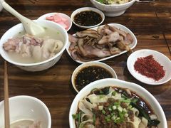 -廖老妈蹄花(中海国际店)