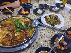 -真利味·脊骨火锅·正宗韩国料理(韩乐坊店)