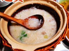 潮界生滚牛肉粥-潮界(虹桥新天地店)