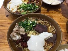 腊肉豆花面-袁家豆腐