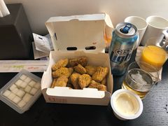 -BHC炸鸡(明洞总店)