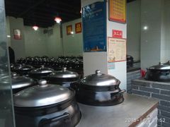 自助取餐区-烂瓦罐刘家猪蹄坊(药王洞店)