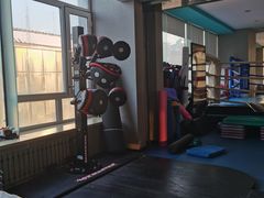 -人和国际健身俱乐部(长江路店)