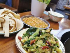 拍黄瓜-曹丞相·地锅鸡·地锅鱼(武林店)