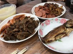 -蓝精灵饺子店