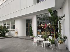 -洪小鹏生活美学馆(领SHOW天地店)