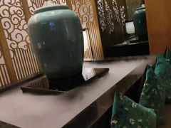 -新盈光·云会所(百丈东路店)