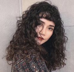 -AYO SALON