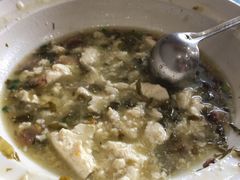 -石磨豆花家常菜·牦牛排土火锅