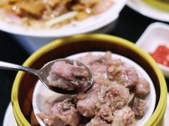-上海漕河泾万丽酒店