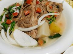 豪情手抓肉-巴扎美食·新疆菜·西域歌舞表演餐厅(新疆大厦店)