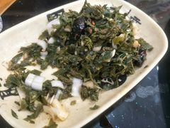-山城家常菜铁锅炖鱼