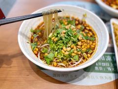 骨汤酸辣粉-阳阳中国饭(北京荟聚店)