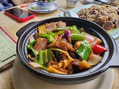 干逼牛筋腩-荷香居(洞企石路店)