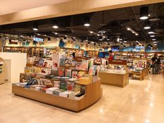 -诚品(信义店)