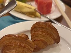 -亚龙湾希尔顿自助餐厅·海鲜·烧烤·沙滩BBQ·现场乐队
