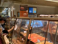 面包甜点陈列柜-山崎面包(静安久光店)