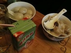 -鸿喜足健康足道采耳艾灸(南纬路店)