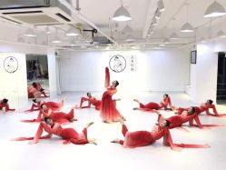 -深舞形体民族舞蹈工作室