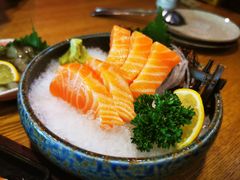 三文鱼刺身-魟阳日式料理(香积寺路店)