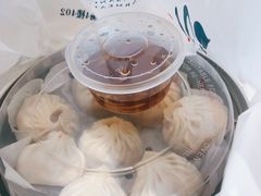 -馋三尺蟹粉小笼(人民广场店)