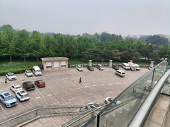 -中华世纪坛-停车场